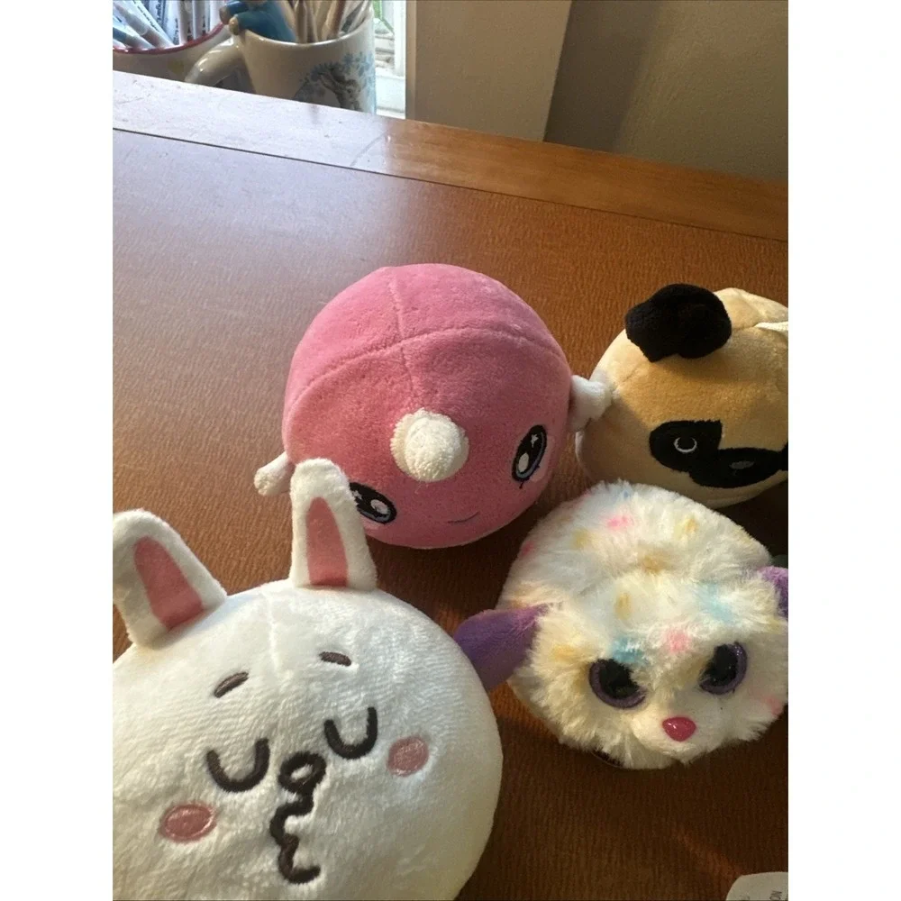 Lot Of 9 Small Squishy Plush: Swuishmallows, TY, Smoochy, Others Some With‎ Tags